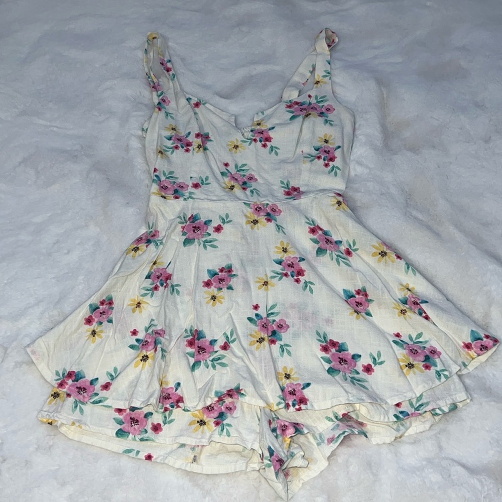Forever21 romper size M